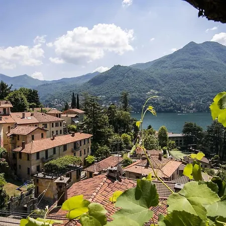 Apartment Splendida Vista Casa Via Curie Moltrasio