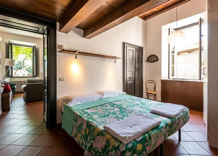 Terrace With A View! Apartment Moltrasio